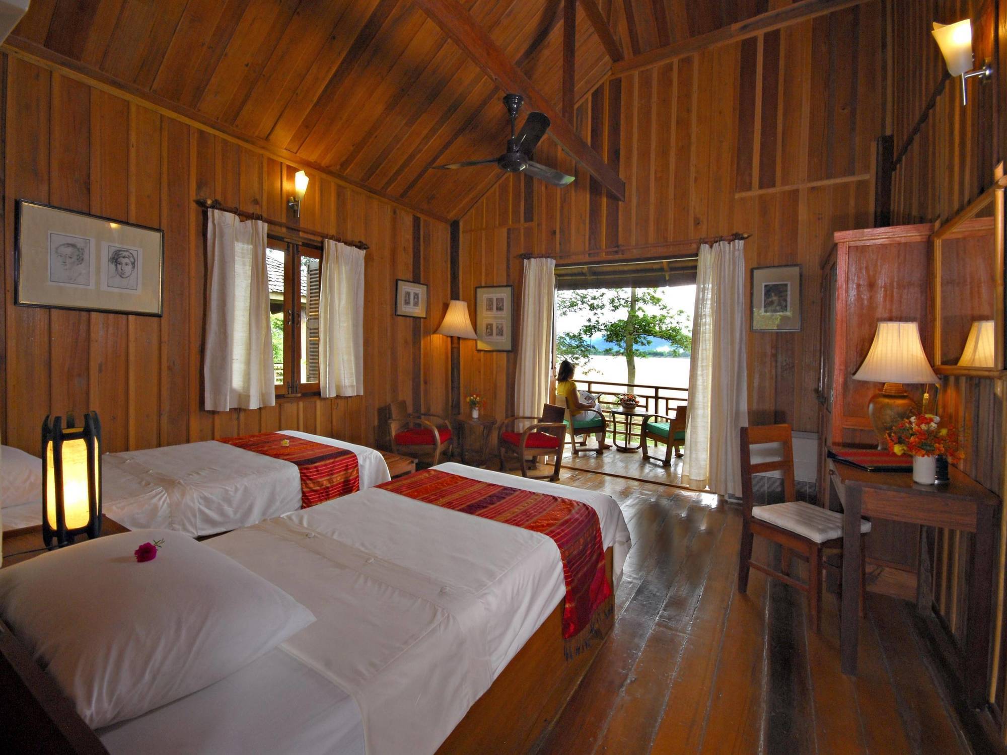 La Folie Lodge Champasak Exterior foto